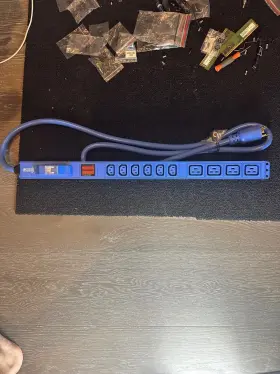 Alisetech.io Ys-pdu-30a-surge-8xc19 Mining Pdu 220v 240v 30a Va Meter 8x C19 L6-30p Plug Rackmount Surge Protection