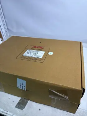 Apc Ap7901bgrnx874 Rack Pdu Custom Switched / Open Box