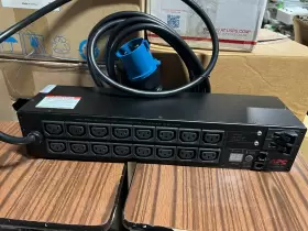 Apc Ap7922b Switched Rack Pdu