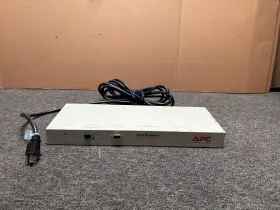 Apc Ap9210 Master Switch Network Power Distribution Controller 8 Outlets /w
