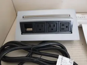 Byrne 3950039200 Power And Data Center 4 Widows 3 Hubs One Optional Silver
