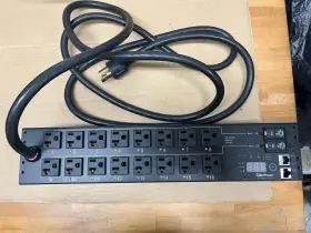 Cyberpower Pdu30swt16fnet Switched Pdu 30a 100-120v