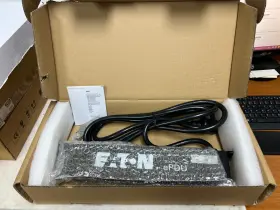 Eaton Epbz84 New Epdu Basic 24 Amp Distribution Rack 1 2.88 Kw Max 100-127v