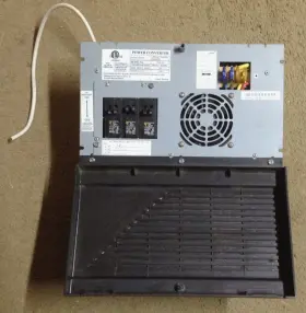 Elixir Elx-20 Parts Only Rv Power Converter 20 Amp Distribution Center 12v