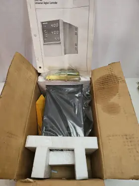 Honeywell Sdc300-0djf14y00h0 Yamatake Sdc3005g Universal Digital Processor Controller 0djf14y00h0