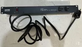 Leviton 4520-10l 4515-10s Non-metered Basic Pdu Horizontal Black 120v 12a 10ft Cord