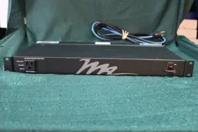 Middle Atlantic Products Pd-915r-m 115v 15a 9 Outlet Rackmount Power Center