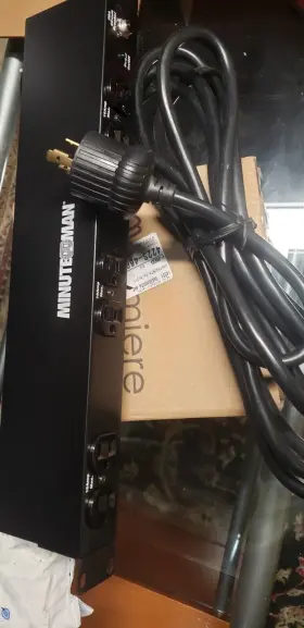Minutemen Mmpd1420hvl Minuteman 14 Outlet 100-120v 20a Locking Pdu Power Distribution Unit