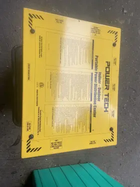 Power Tech D18511000yw Distribution Box 50 Amp 12 Outlet Very Clean