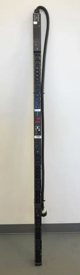 Raritan Px2-4724u-a1 36-outlets 24a C19 8.60kva Rack-mountable Pdu