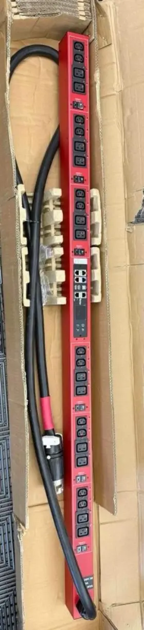 Raritan Px3-4547-e2n3v2k1 New Pdu Rack Power Distribution Unit 208-240v Red