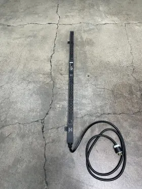 Raritan Raritan-px3-5495v-e2-used Px3-5496v-e2 24-outlet Rack Power Distribution Unit Pdu Used