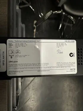 Server Technology Cw-16v1-c20m Sentry Switched Cabinet Distribution Unit