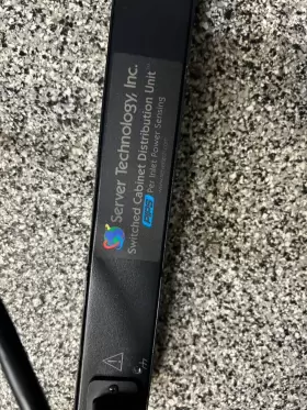 Server Technology Cw-24v1a325 Switched Cabinet Distribution Unit