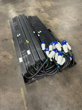 Server Technology Sev-4103d 17 Sentry Switched Cabinet Distribution Unit Sev-4103d/nh