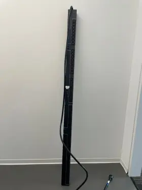 Server Technology Stv-4301c Tech Switched Pdu - 5.0kw / Used