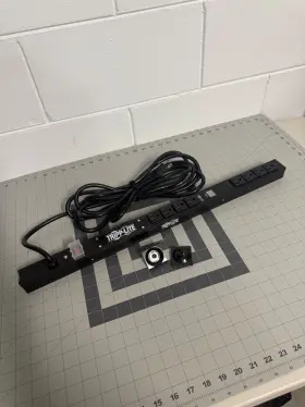 Tripp Lite Pdumv15-24 8 Outlet Metered Pdu - 0u Vertical Rack-mount 24 In