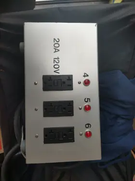 Union Connector Dbs-0362u-gfi Distribution Box Portable 120v Outlets